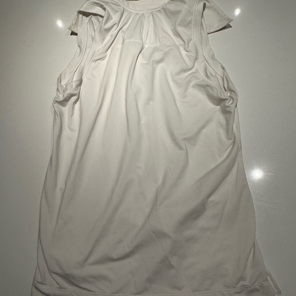lululemon athletica Women's White Sleeveless Polo Top - Picture 4 of 4